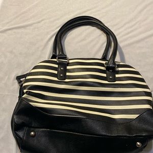 Merona hand bag
